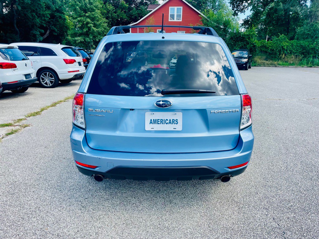 2012 Subaru Forester Image 7