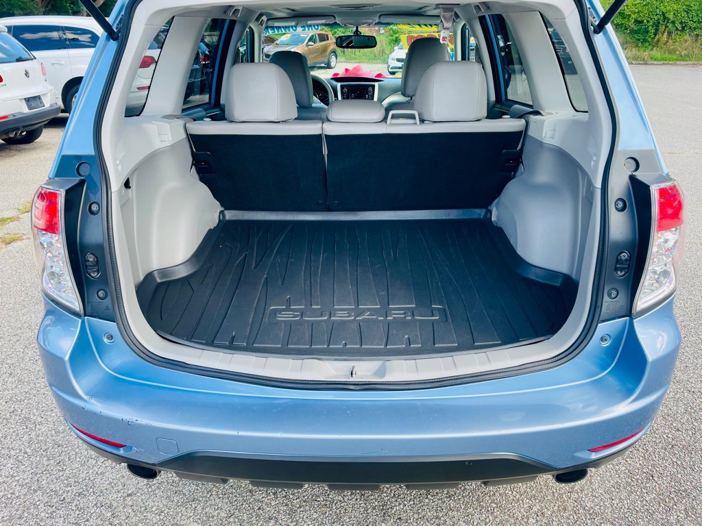 2012 Subaru Forester Image 16