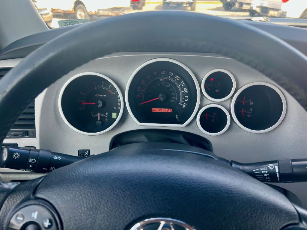 2008 Toyota Tundra Image 18