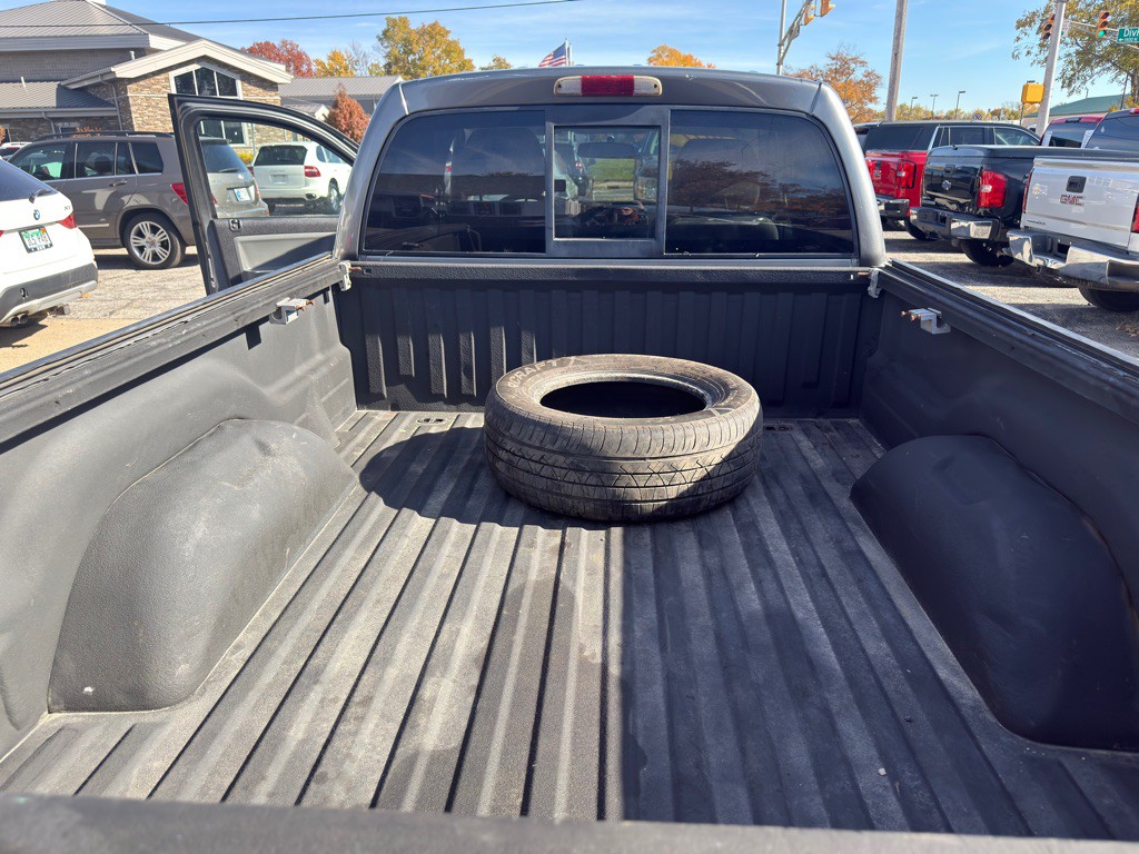 2011 Dodge Dakota Image 17