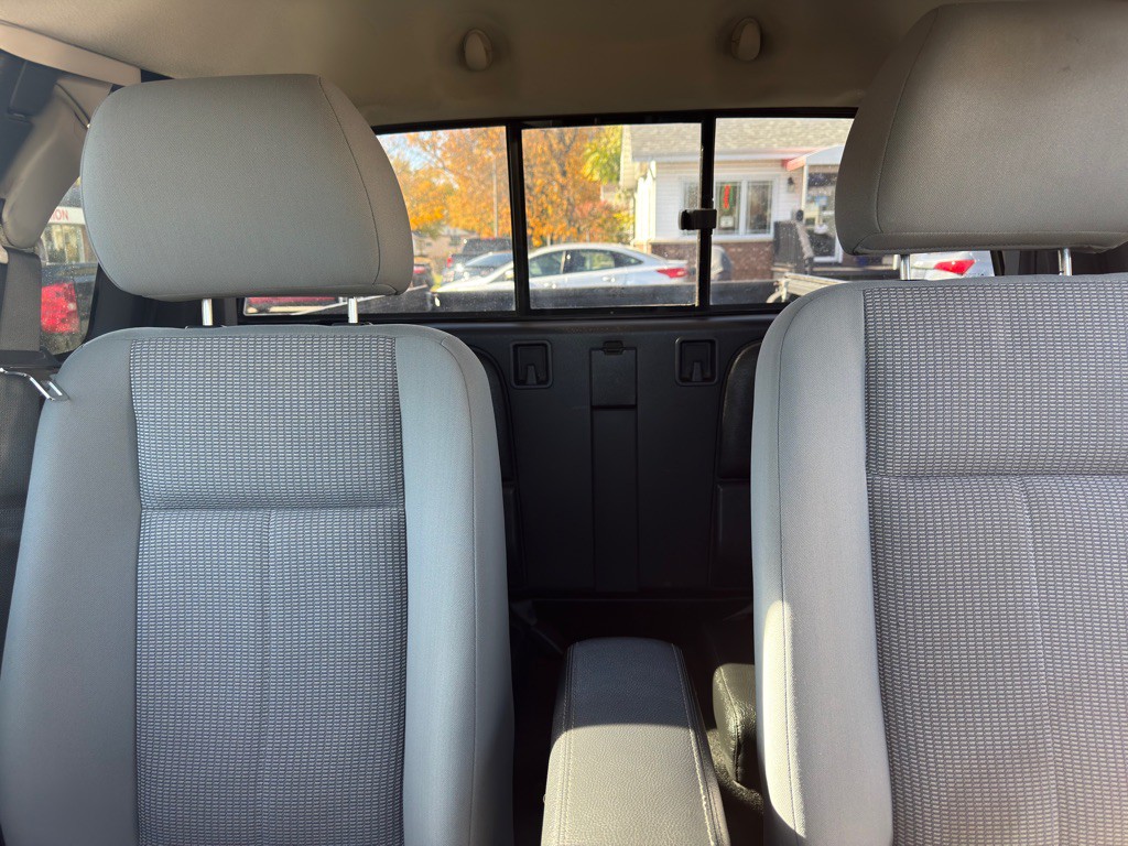 2011 Dodge Dakota Image 20