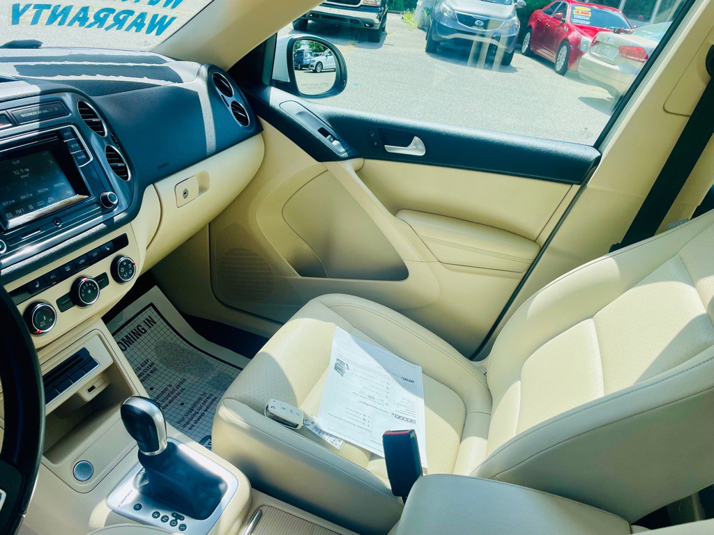 2016 Volkswagen Tiguan Image 10