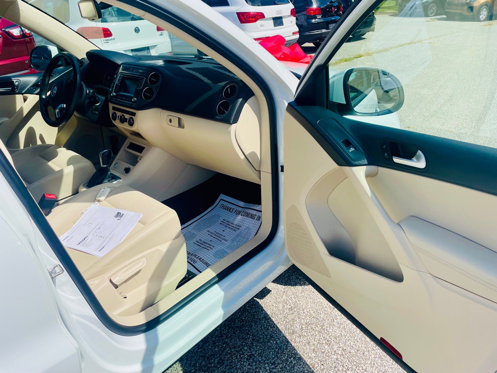2016 Volkswagen Tiguan Image 13