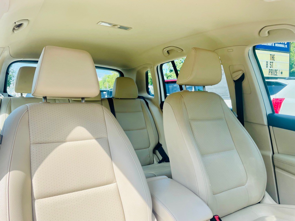 2016 Volkswagen Tiguan Image 14