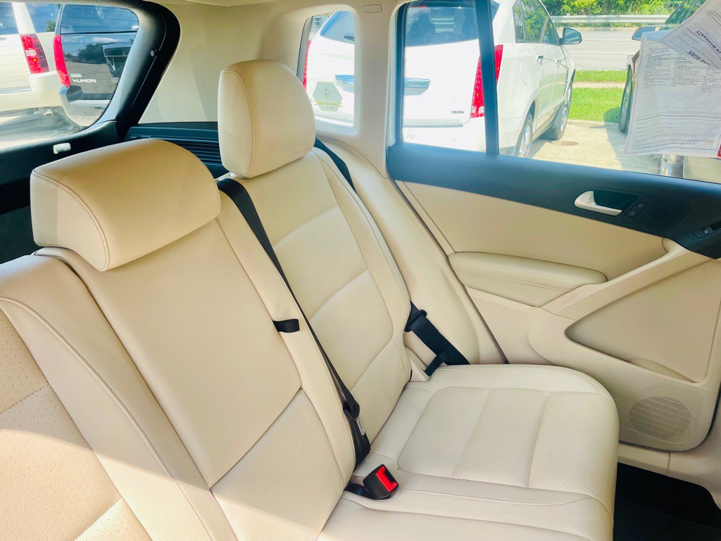 2016 Volkswagen Tiguan Image 18