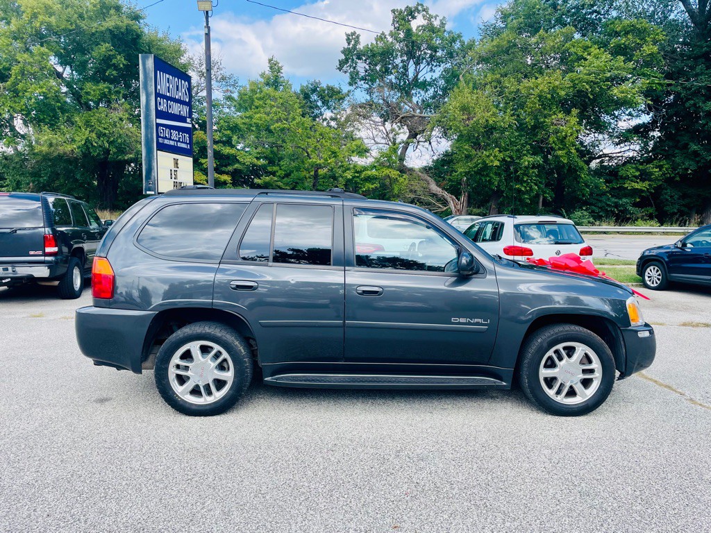 2007 GMC Envoy Image 5