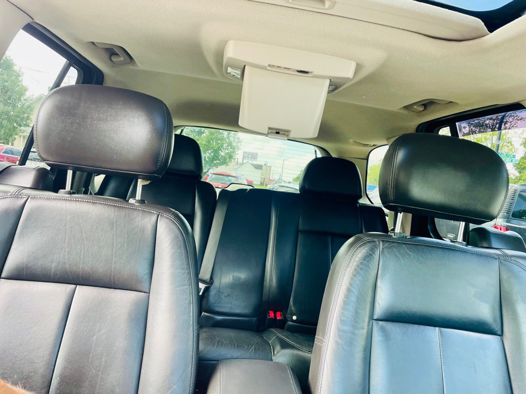 2007 GMC Envoy Image 14