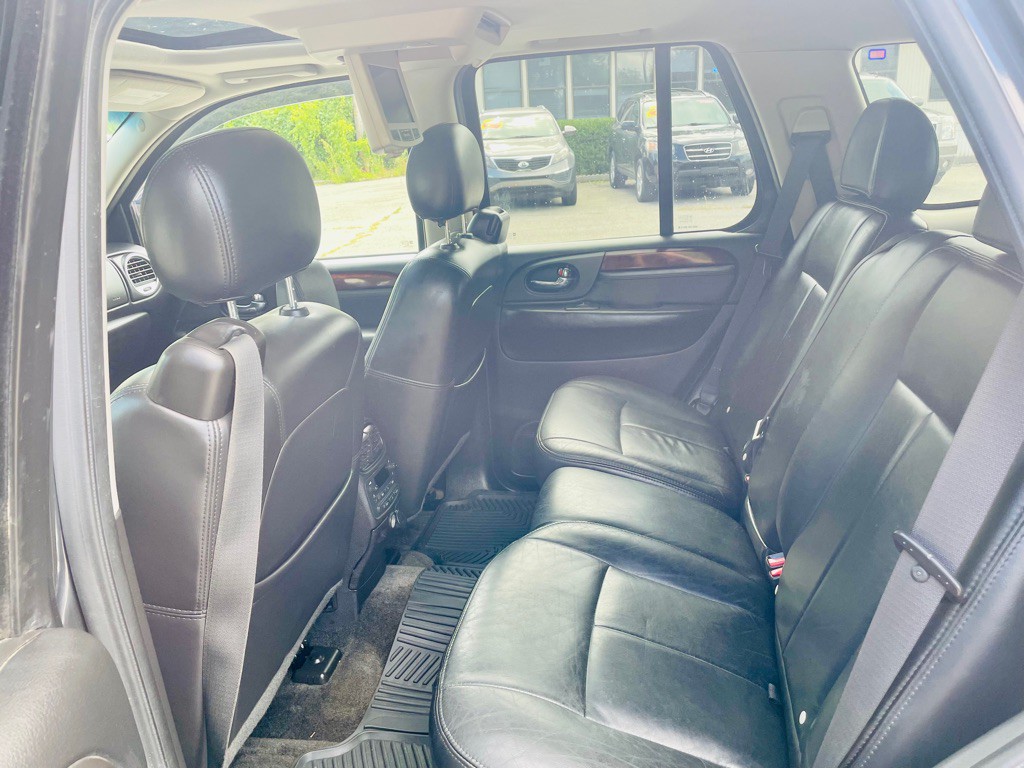 2007 GMC Envoy Image 15