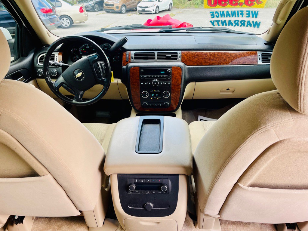 2007 Chevrolet Tahoe Image 11