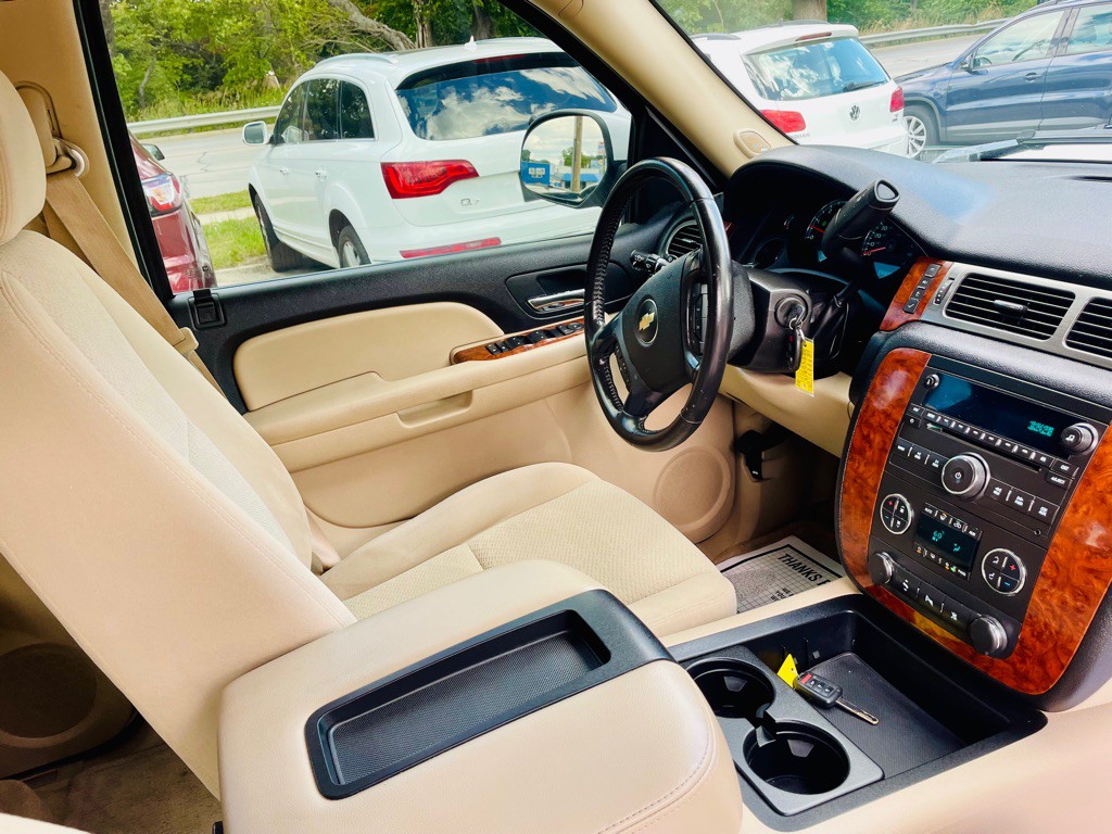 2007 Chevrolet Tahoe Image 12