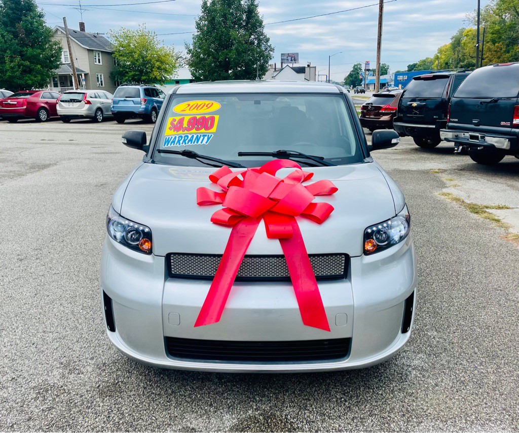 2009 Scion xB Image 2