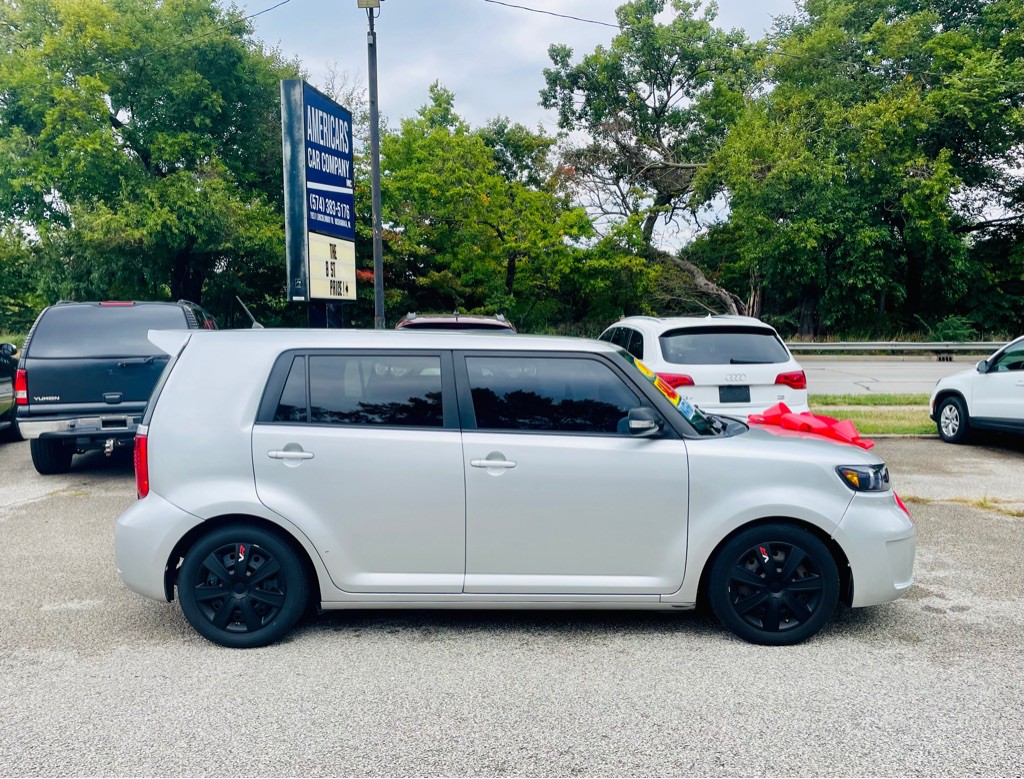 2009 Scion xB Image 5