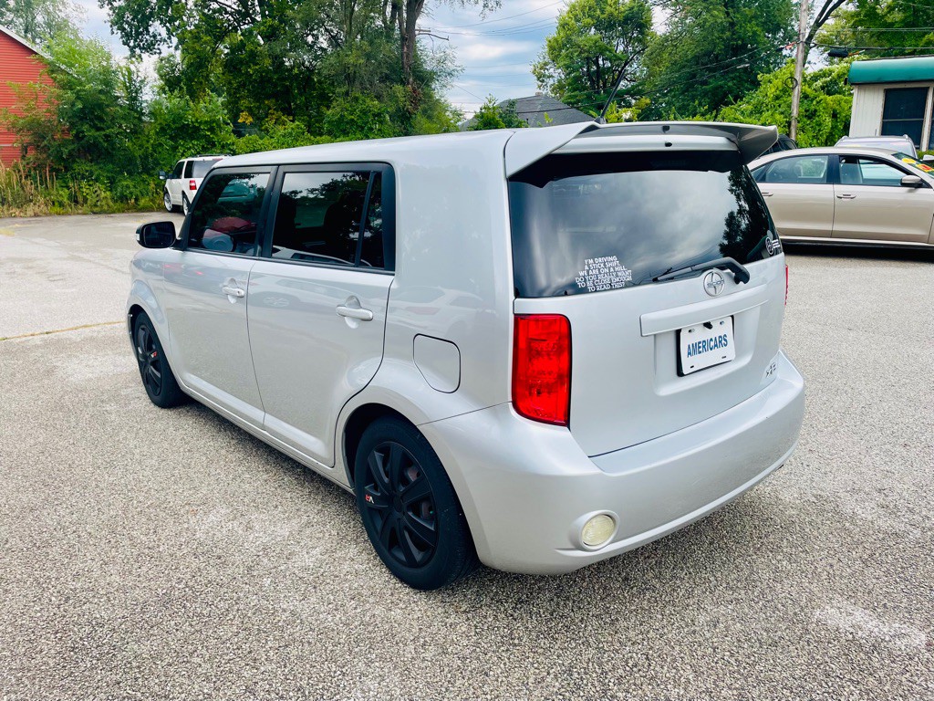 2009 Scion xB Image 8