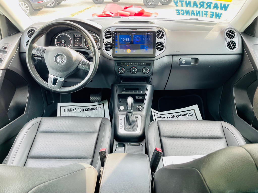 2017 Volkswagen Tiguan Image 10