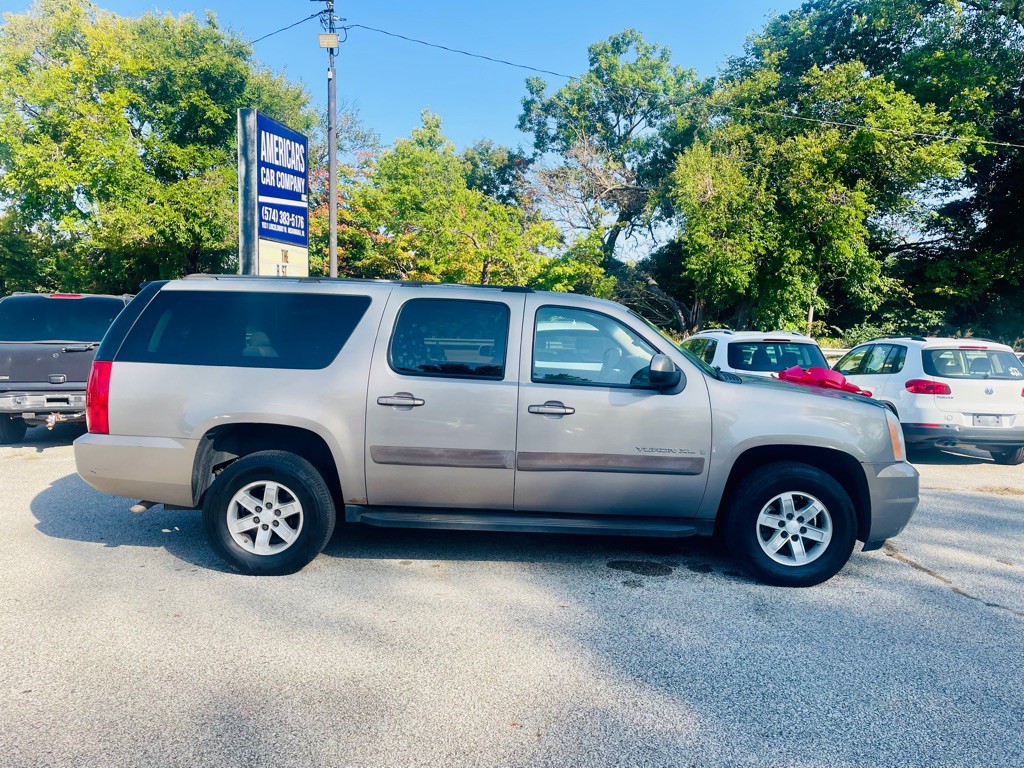 2007 GMC Yukon Image 5