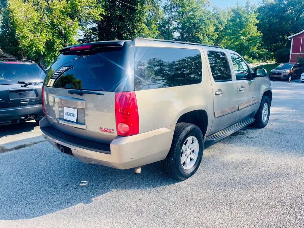 2007 GMC Yukon Image 6