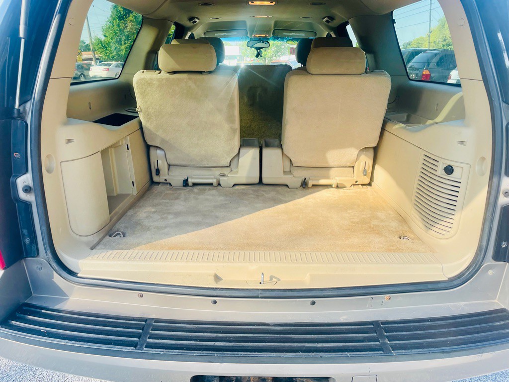 2007 GMC Yukon Image 17