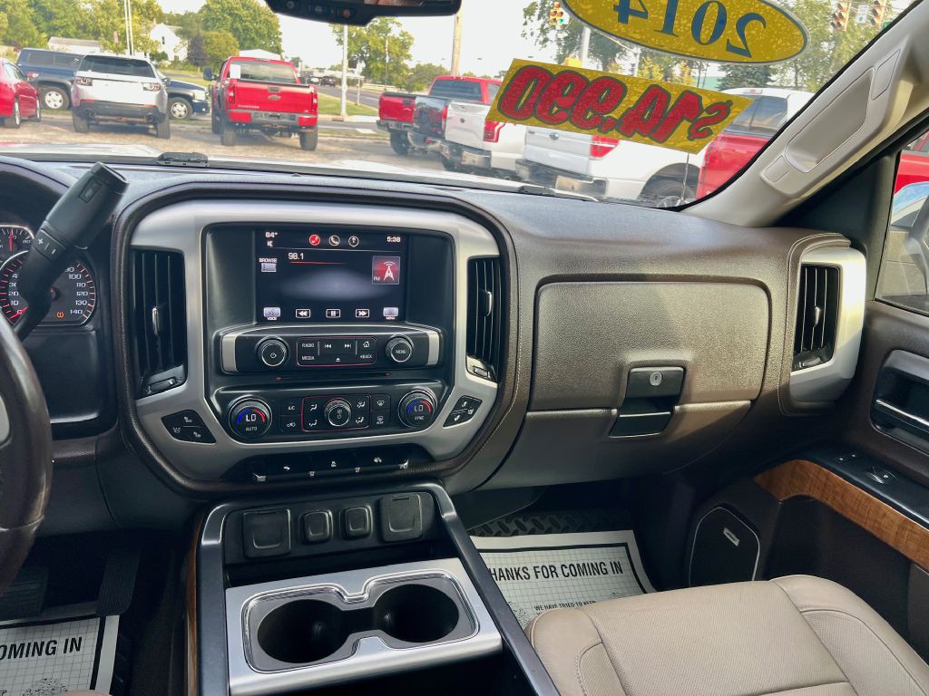 2014 GMC Sierra Image 16