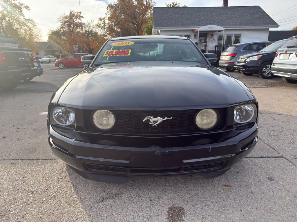 2008 Ford Mustang Image 2