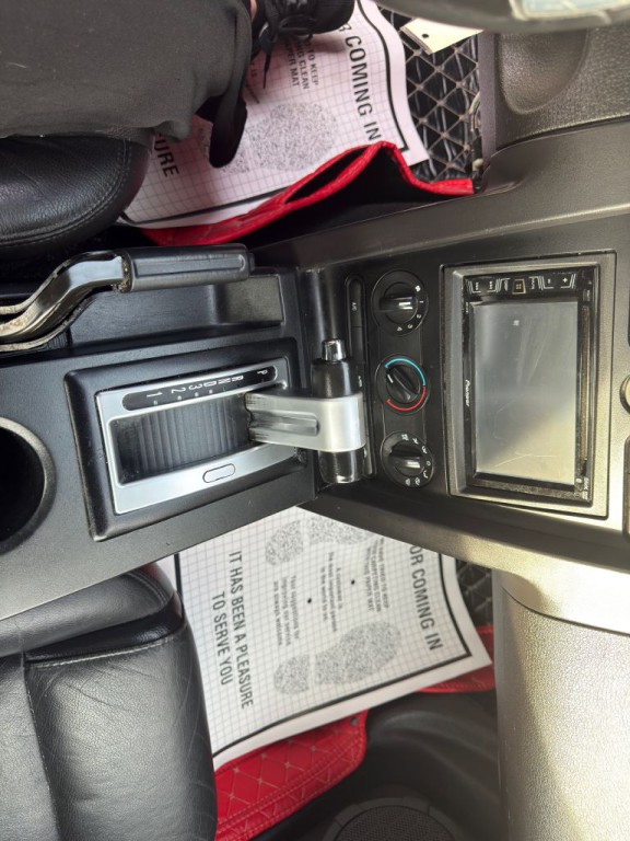 2008 Ford Mustang Image 14