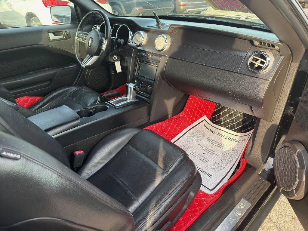 2008 Ford Mustang Image 18