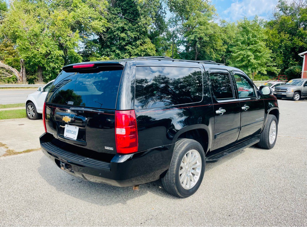 2007 Chevrolet Suburban Image 6