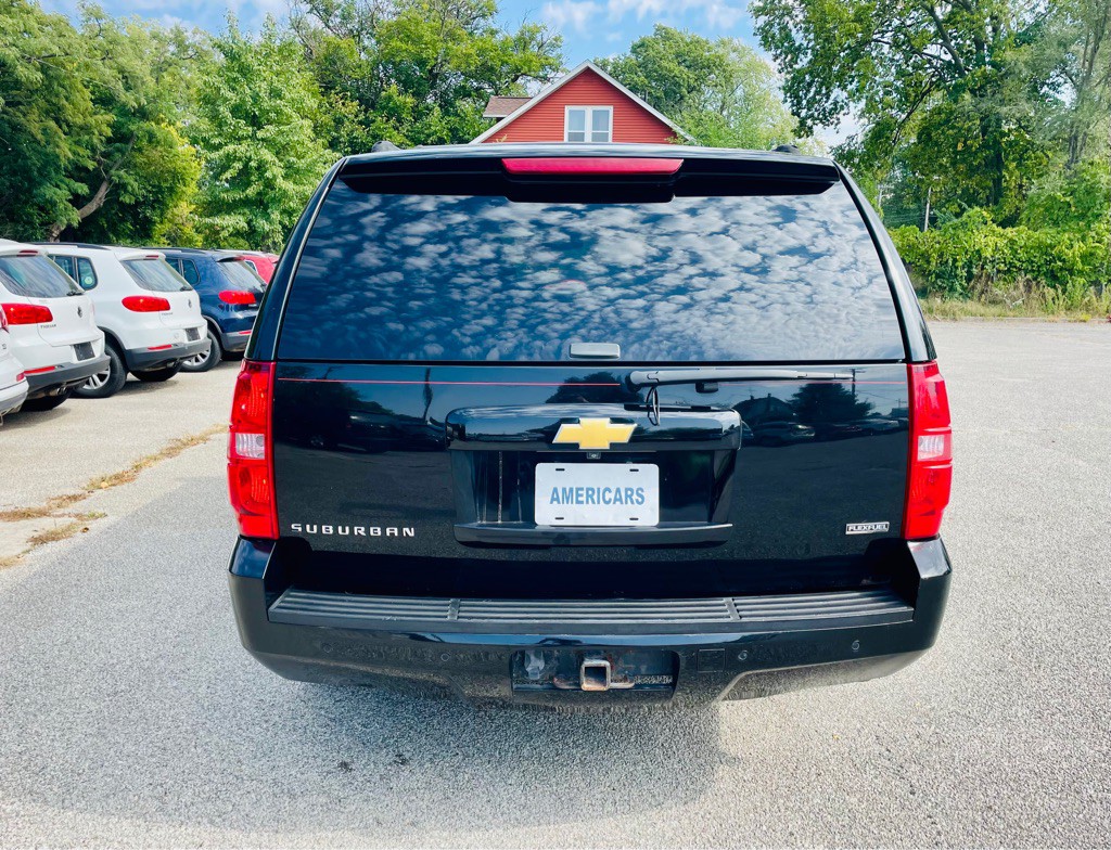 2007 Chevrolet Suburban Image 7