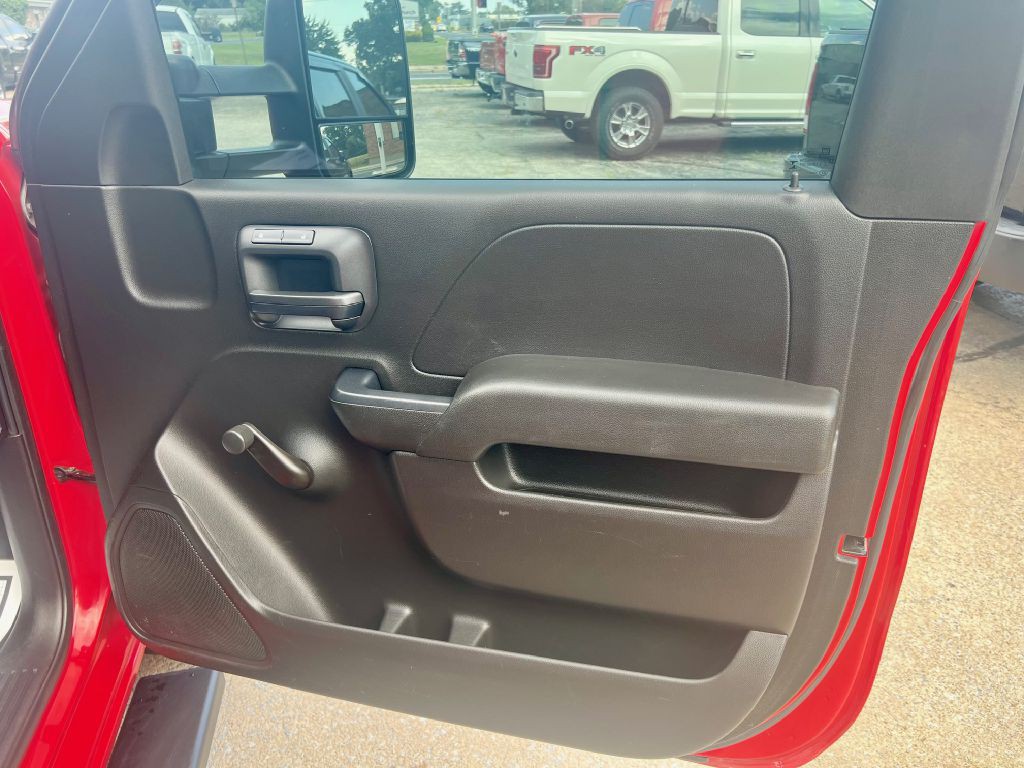 2016 GMC Sierra Image 14