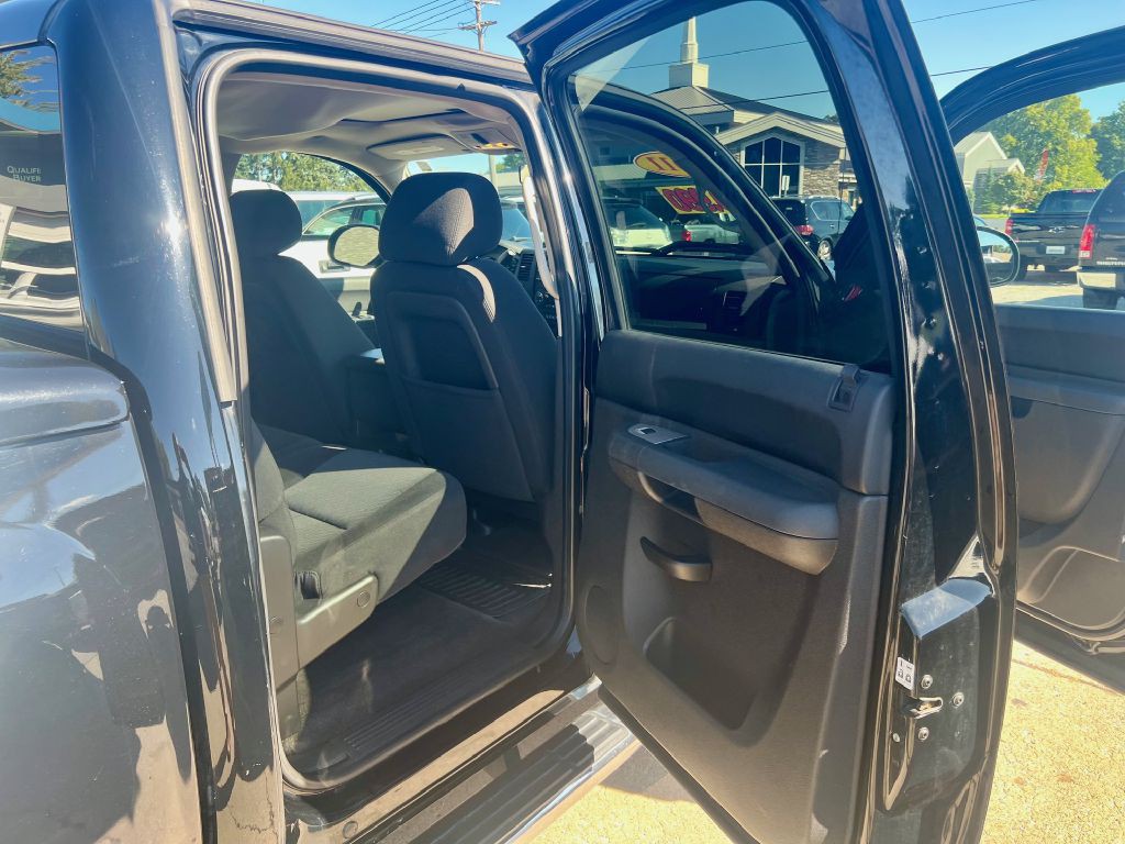 2011 Chevrolet Silverado 1500 Image 15