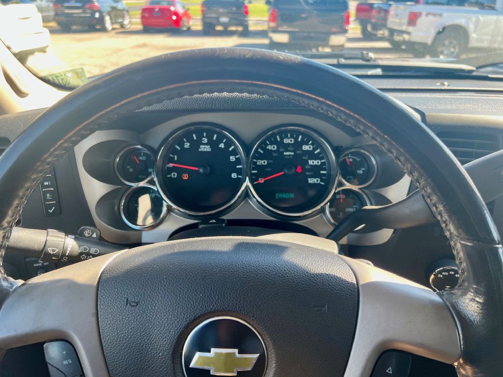 2011 Chevrolet Silverado 1500 Image 22
