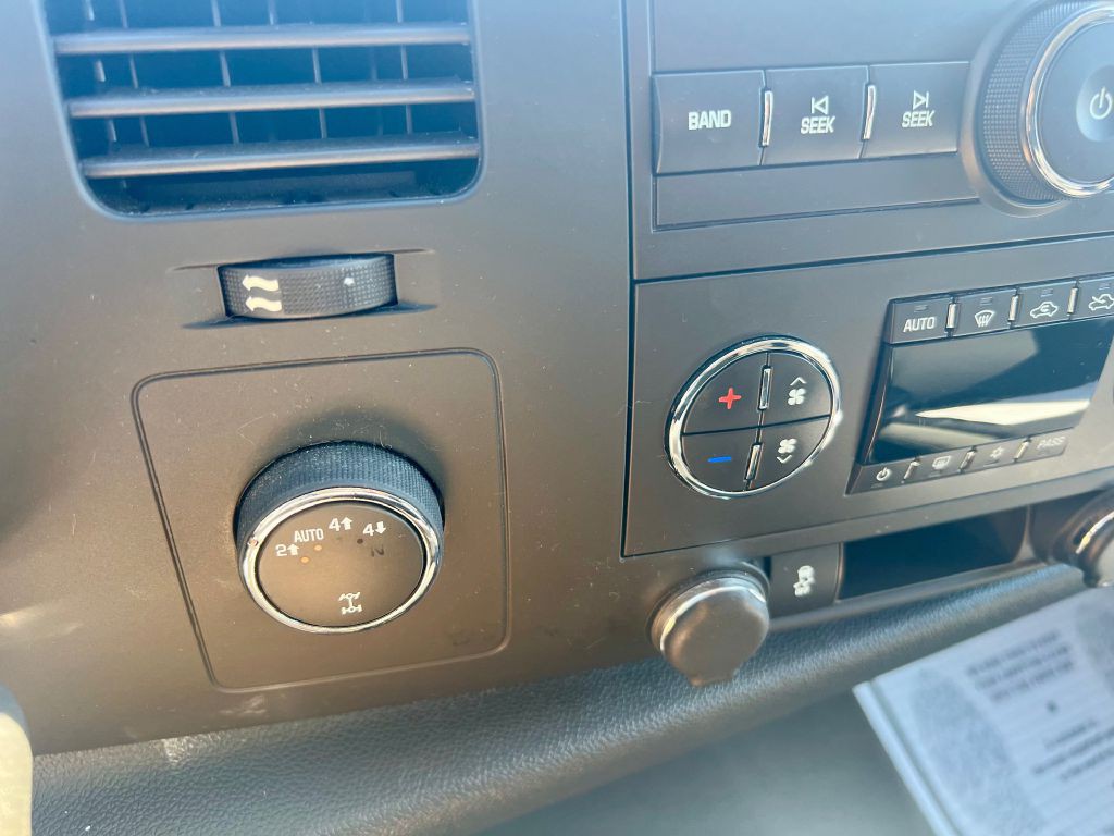 2013 GMC Sierra Image 21