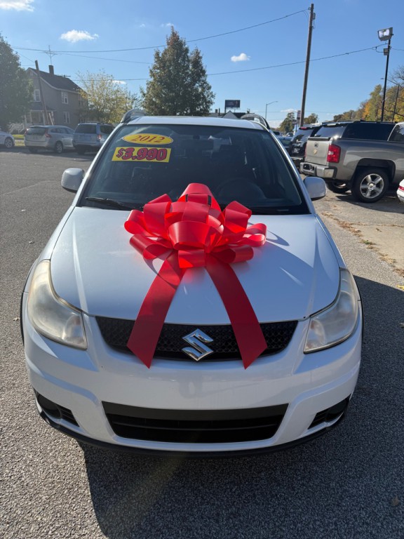 2012 Suzuki SX4 Image 2