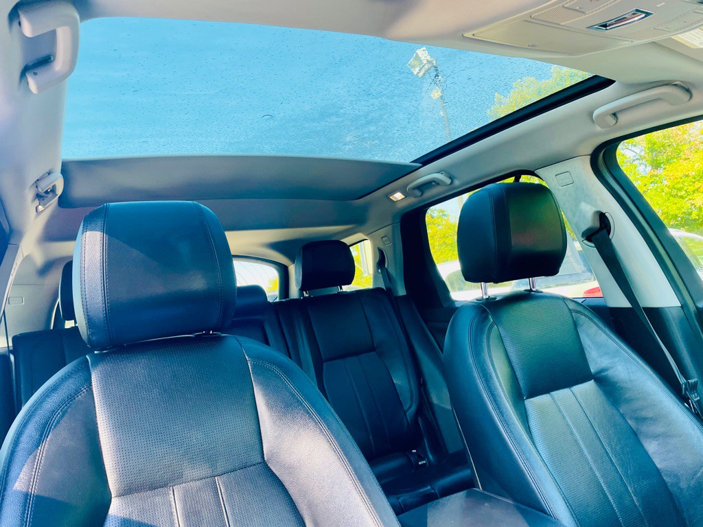 2016 Land Rover Discovery Sport Image 14