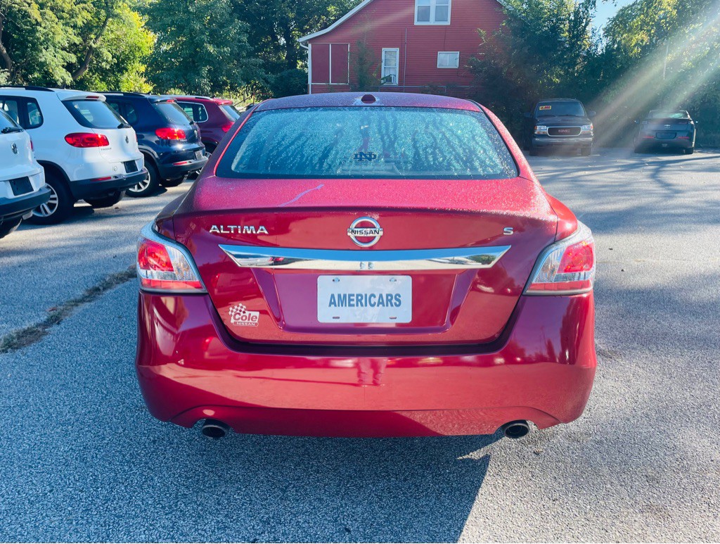 2015 Nissan Altima Image 7