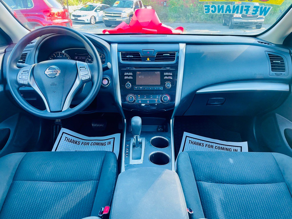 2015 Nissan Altima Image 11