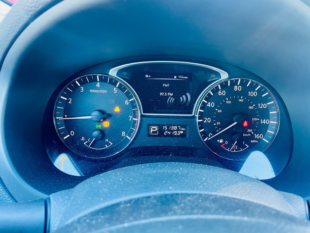 2015 Nissan Altima Image 18