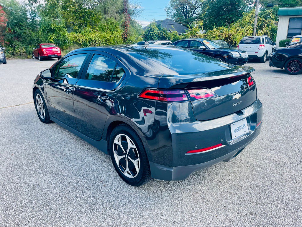 2015 Chevrolet Volt Image 9