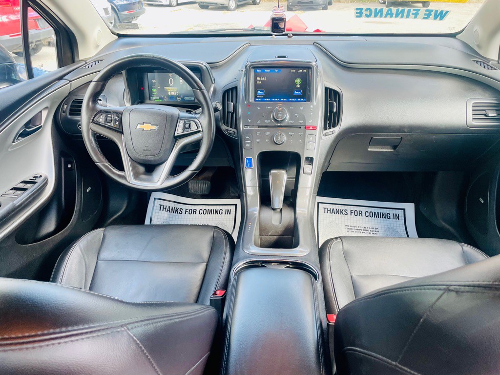 2015 Chevrolet Volt Image 12