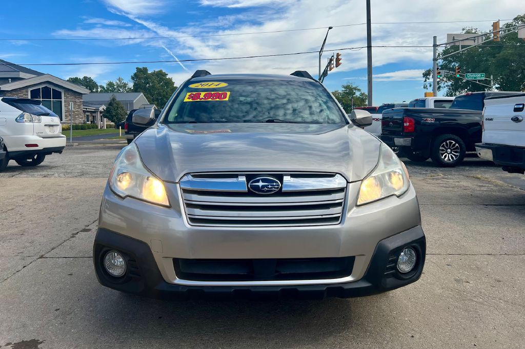 2014 Subaru Outback Image 2
