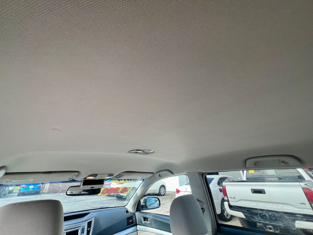 2014 Subaru Outback Image 19