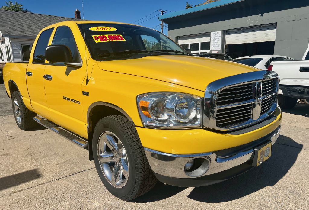 2007 Dodge Ram 1500 Image 3
