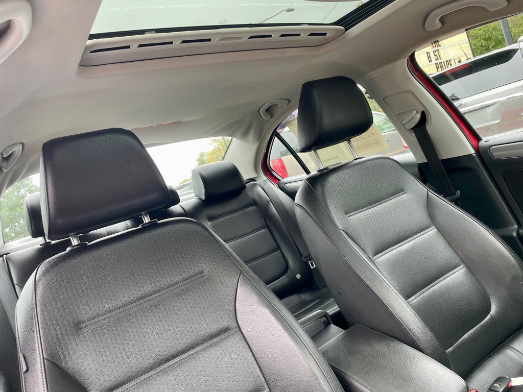 2013 Volkswagen Jetta Image 14