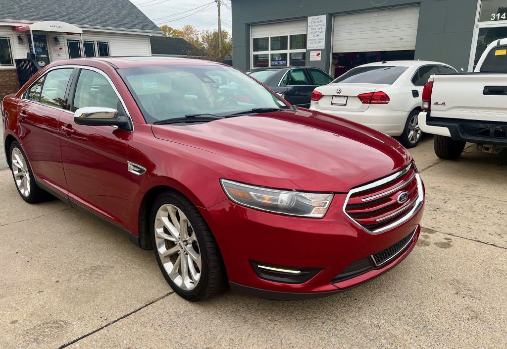 2015 Ford Taurus Image 3