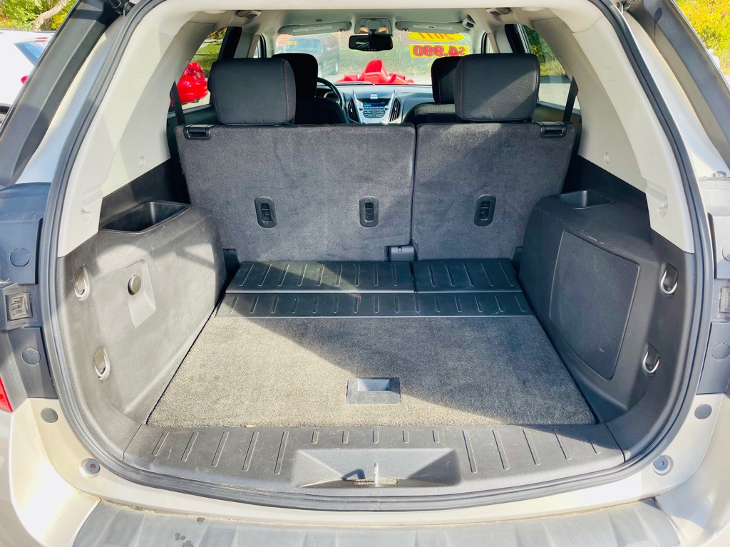2011 Chevrolet Equinox Image 16