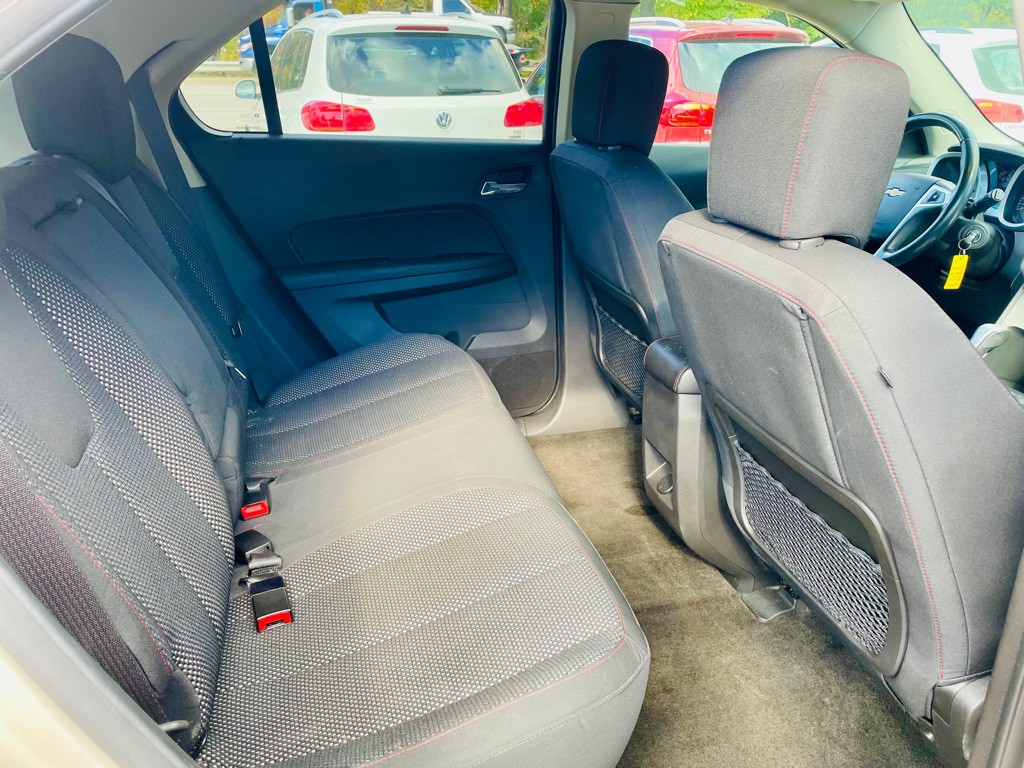 2011 Chevrolet Equinox Image 18