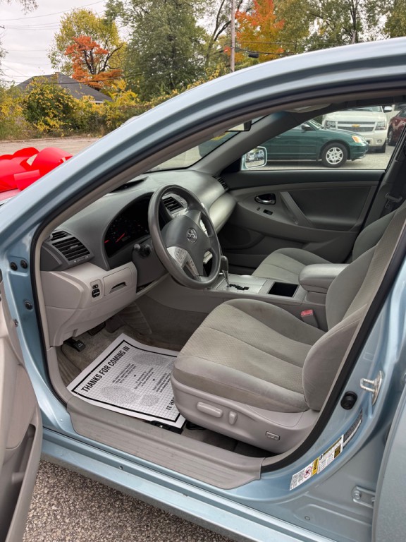 2009 Toyota Camry Image 6