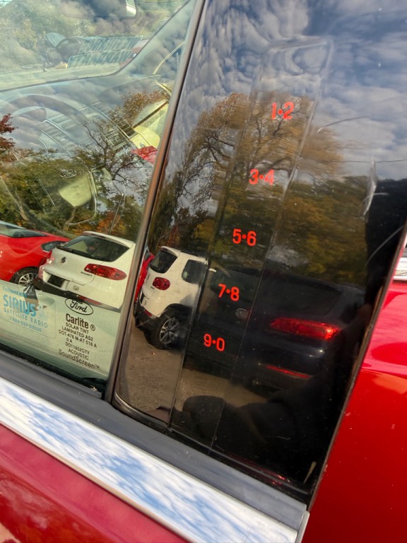 2010 Ford Taurus Image 25