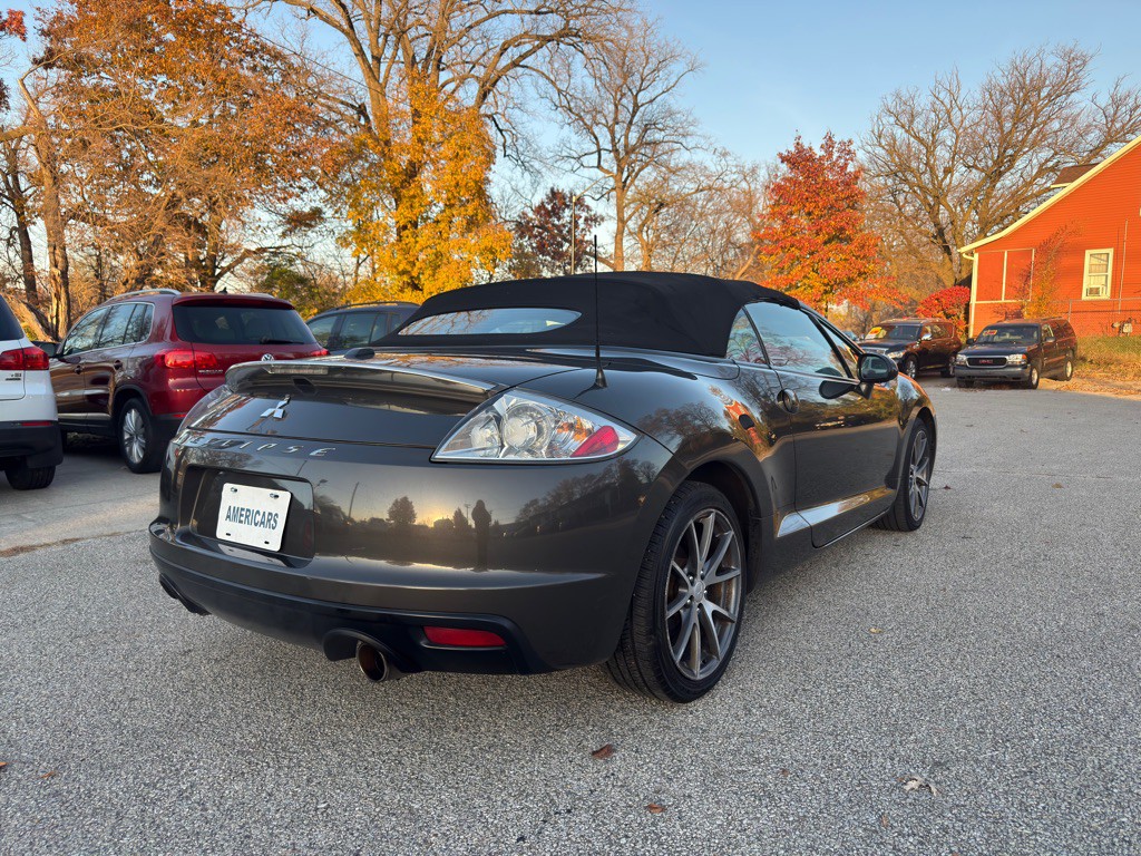 2012 Mitsubishi Eclipse Image 7