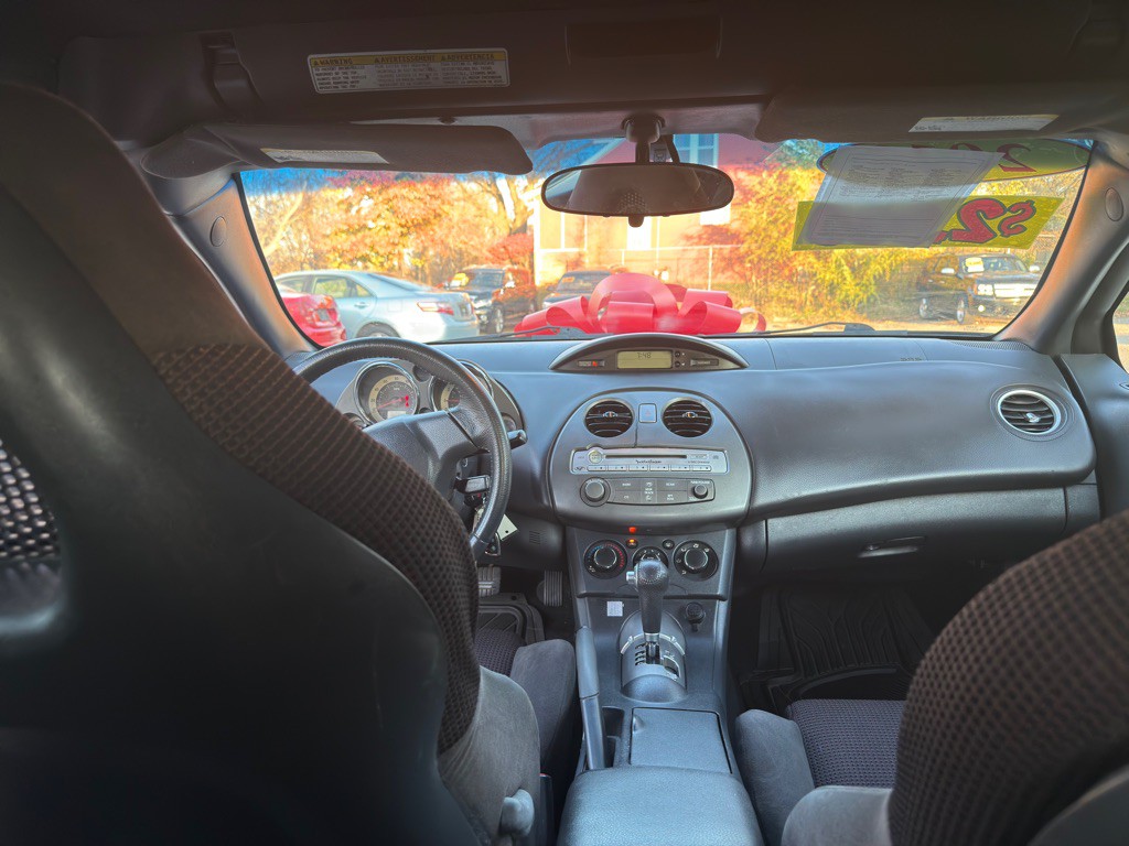 2012 Mitsubishi Eclipse Image 10