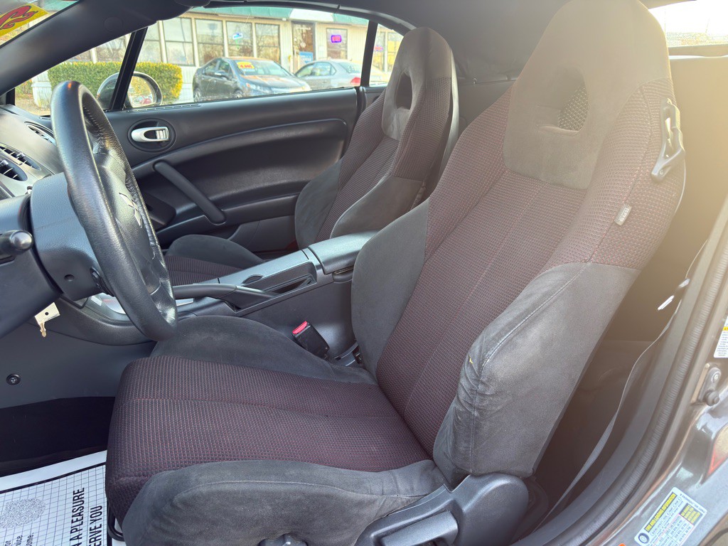 2012 Mitsubishi Eclipse Image 12